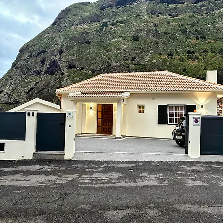 Casa Garces * Sao Vicente (Madeira)